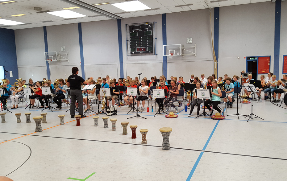 Foto: 50 Jahre Grundschule B. Brecht Bläserklasse