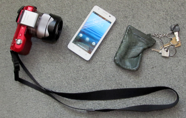 Foto: Fotoapparat, Handy, Schlüssel