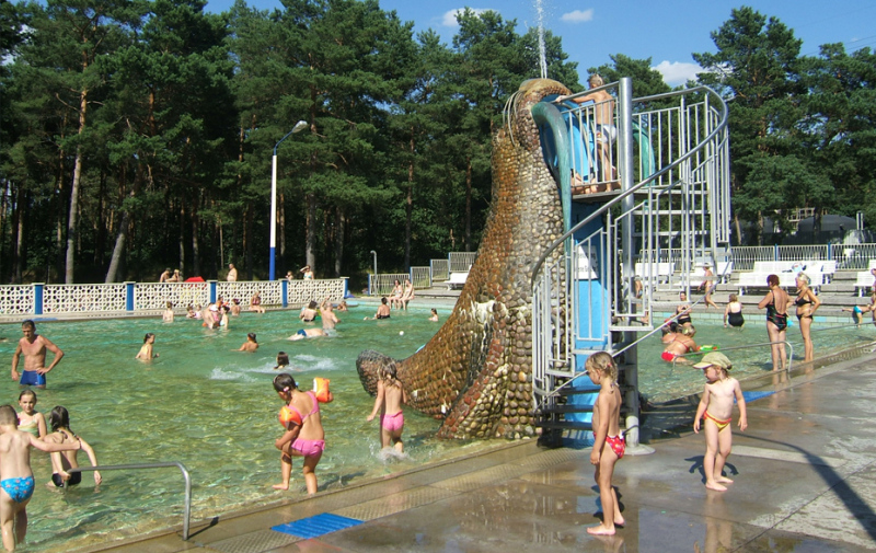 Foto: Das Walross als Rutsche ins Schwimmbecken